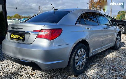 Chrysler 200 2011 - фото 6
