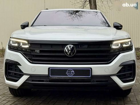 Volkswagen Touareg 2023 - фото 10