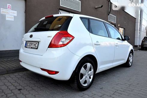 Kia Cee'd 2012 - фото 11