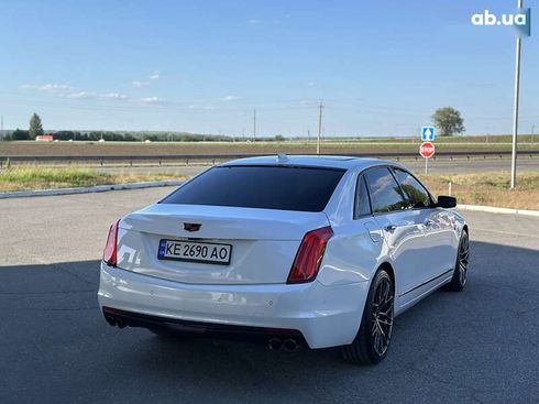 Cadillac CTS 2016 - фото 28