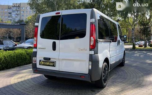 Renault Trafic 2012 - фото 7