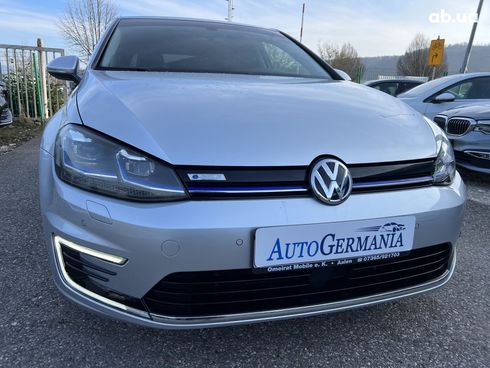 Volkswagen e-Golf 2020 - фото 2