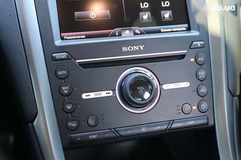 Ford Fusion 2016 - фото 16