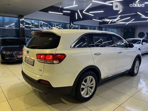 Kia Sorento 2016 - фото 4