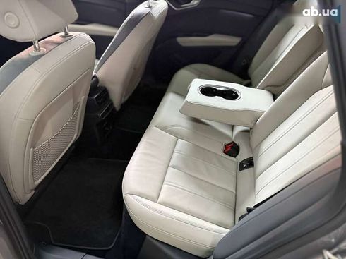 Audi Q4 e-tron 2022 - фото 23
