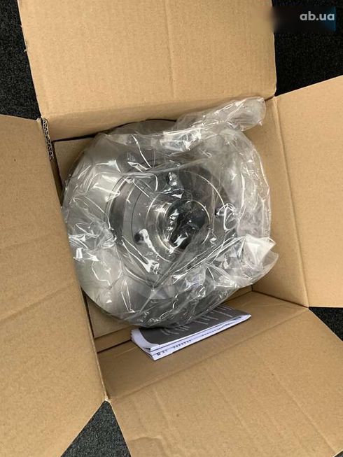 Renault Clio 2012 - фото 28