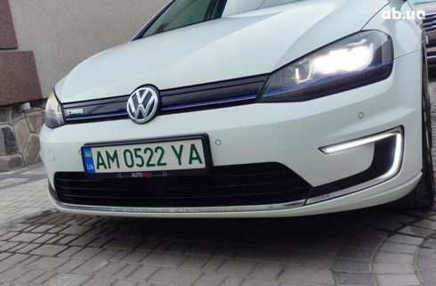 Volkswagen e-Golf 2015 - фото 20