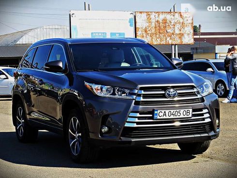 Toyota Highlander 2017 - фото 2