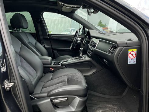 Porsche Macan 2020 серый - фото 8