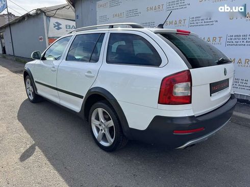 Skoda Octavia 2011 - фото 6