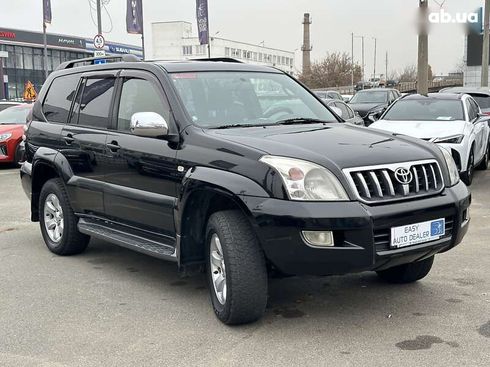 Toyota Land Cruiser Prado 2005 - фото 3