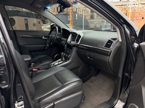 Chevrolet Captiva 2015 черный - фото 52