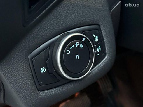 Ford Escape 2015 белый - фото 12