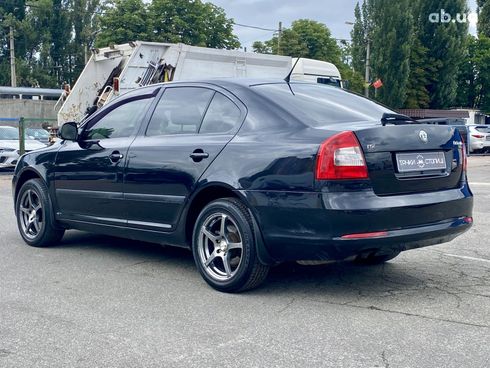 Skoda Octavia 2012 черный - фото 8