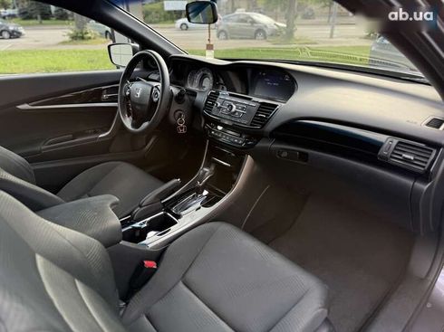 Honda Accord 2016 - фото 12