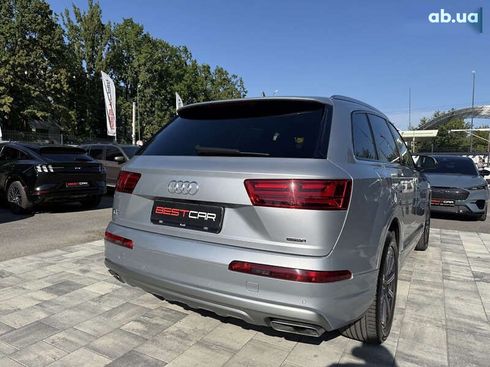Audi Q7 2018 - фото 16