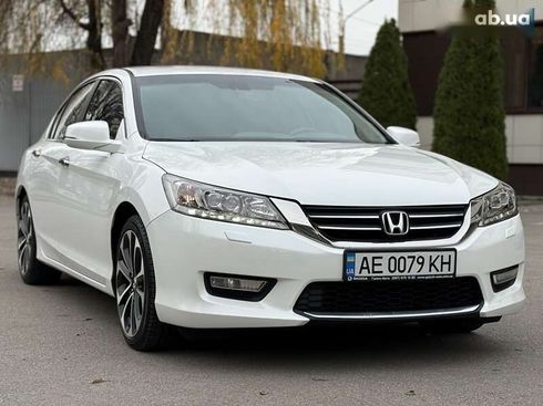 Honda Accord 2013 - фото 15