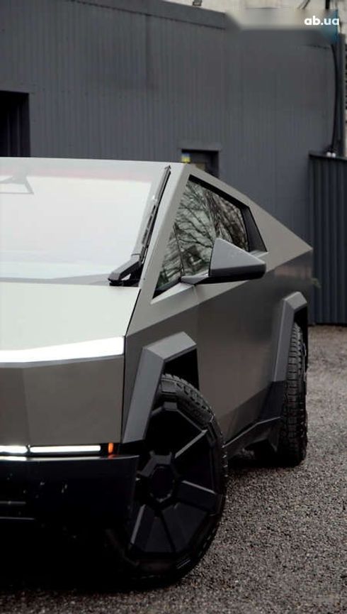 Tesla Cybertruck 2024 - фото 2