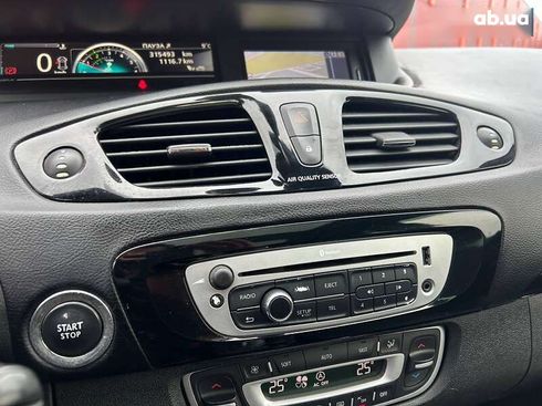 Renault Scenic 2012 - фото 22