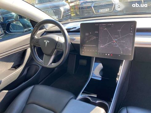 Tesla Model 3 2019 - фото 12