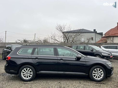 Volkswagen Passat 2021 - фото 9