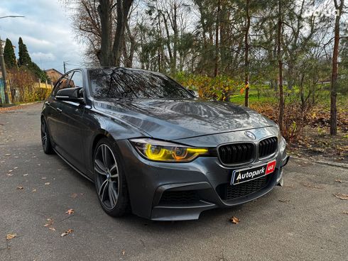 BMW 3 серия 2016 серый - фото 3