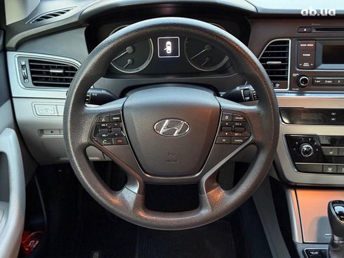 Hyundai Sonata 2014 красный - фото 18