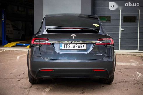 Tesla Model X 2019 - фото 8