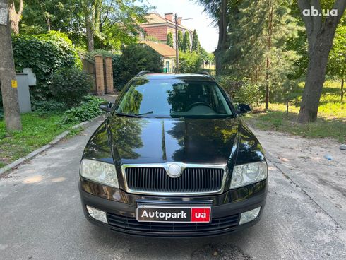 Skoda Octavia 2005 черный - фото 2