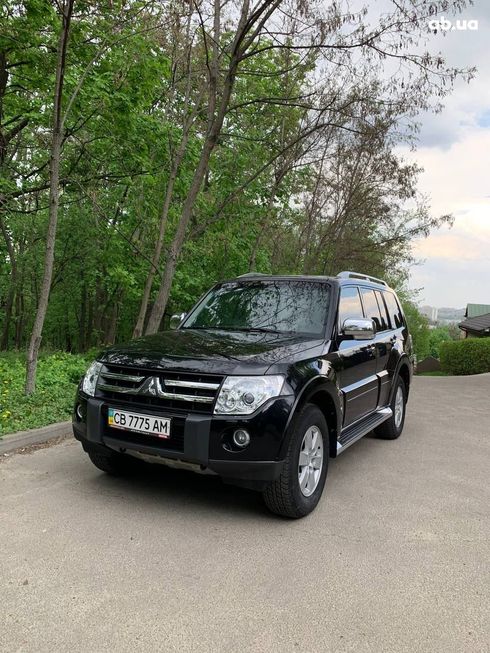 Mitsubishi Pajero Wagon 2008 черный - фото 4