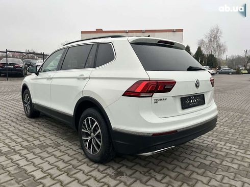 Volkswagen Tiguan 2018 - фото 9