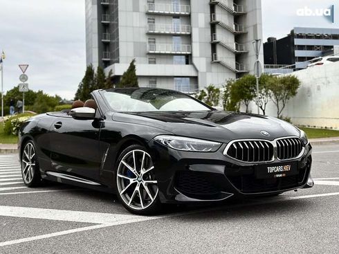 BMW 8 серия 2019 - фото 24