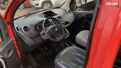 Renault Kangoo 2021 - фото 30