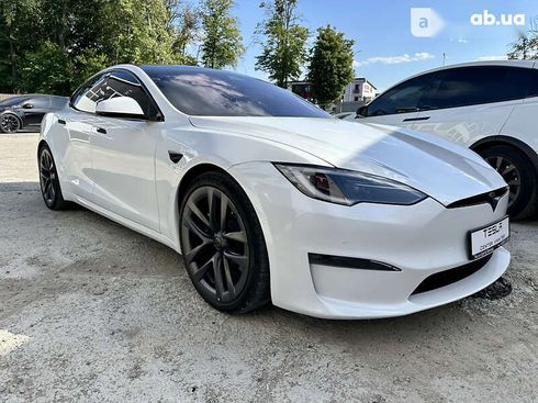 Tesla Model S 2021 - фото 14