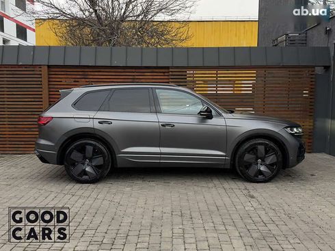 Volkswagen Touareg 2023 - фото 14