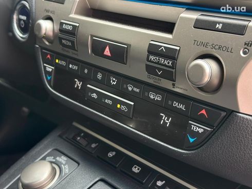 Lexus ES 2012 черный - фото 26