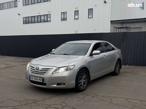 Toyota Camry 2008 - фото 4