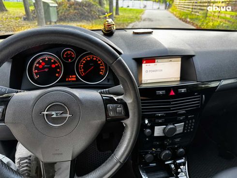 Opel Astra 2010 серый - фото 22