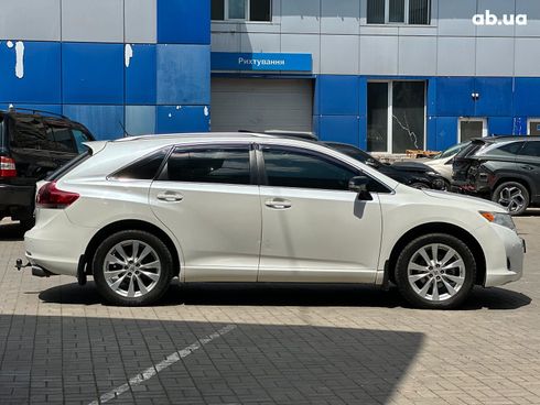 Toyota Venza 2012 белый - фото 4