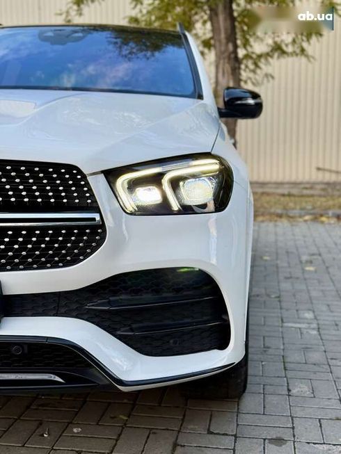 Mercedes-Benz GLE-Class 2021 - фото 6
