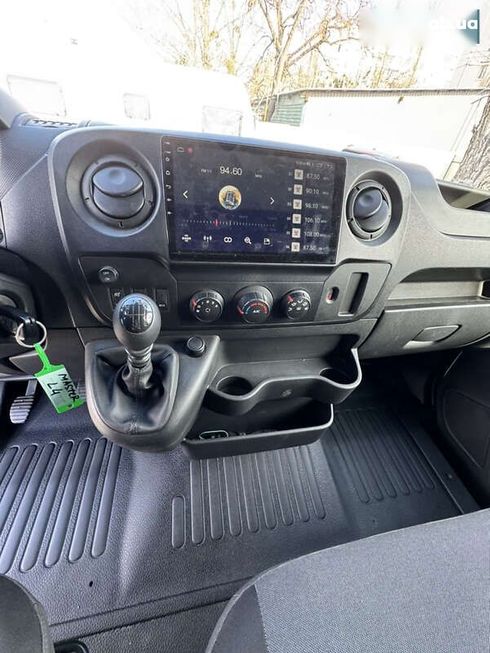 Renault Master 2019 - фото 14