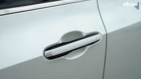 Lexus NX 2021 - фото 13