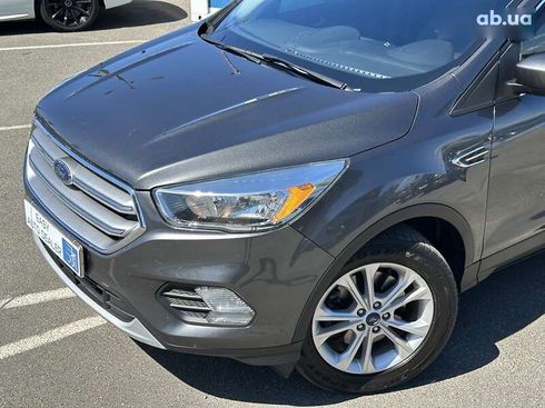 Ford Escape 2017 - фото 9