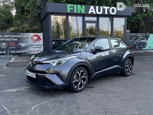 Toyota C-HR 2018 - фото 4