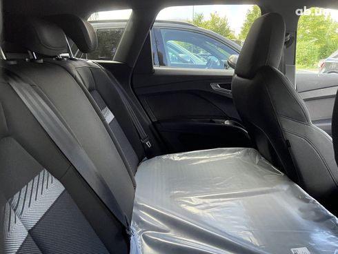 Audi Q4 e-tron 2022 - фото 18