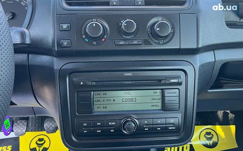 Skoda Fabia 2009 - фото 13