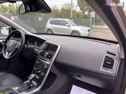 Volvo XC60 2015 - фото 24