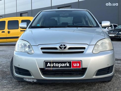 Toyota Corolla 2004 серый - фото 2