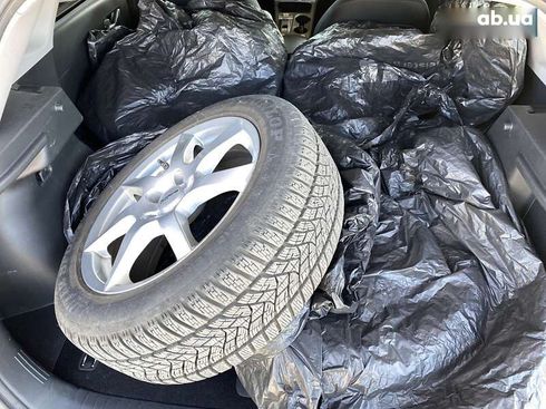 Hyundai Kona Electric 2021 - фото 3