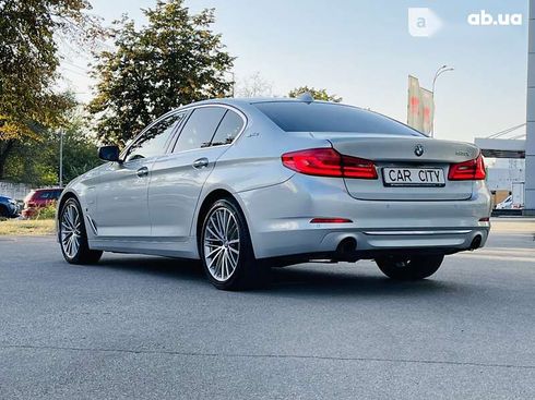 BMW 5 серия 2017 - фото 3